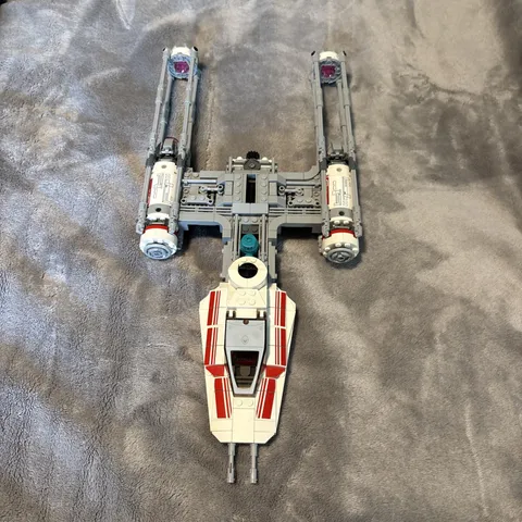 LEGO Star Wars: Resistance Y-Wing Starfighter (75249)