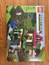 LEGO Minecraft: The Training Grounds (21183) RETIRED!  New Factory Sealed