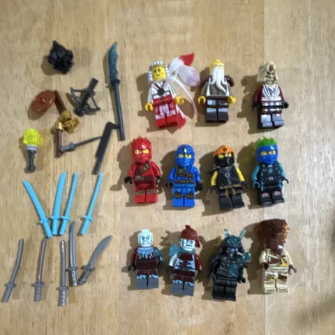 LEGO NINJAGO Minifigure Lot w/ Weapons & Accessories