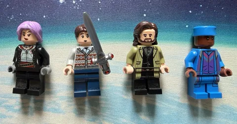 Lot Of 4 LEGO Harry Potter Minifigures Tonks Neville Sirius Black Hogwarts