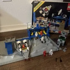 6970 BETA-1 COMMAND BASE SPACE LAB , 6901 SPACE SYSTEM MOBIL LAB 90-95% COMPLETE