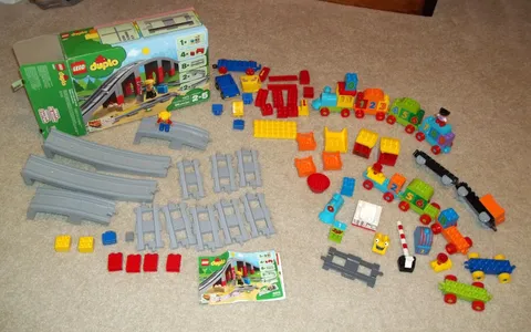 Lego Duplo Train Parts 10872 - 2730 - 10874 - Thomas and other parts - 95 parts