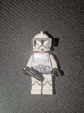 Lego Star Wars Clone Trooper With Visor And Gun Scowl Variant sw0910