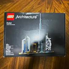 LEGO Architecture Skylines Dubai 21052 Complete Set 740 Pieces Age 16+