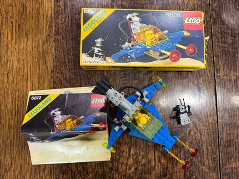 Vintage 1985 Lego Space set 6872 - Lunar Patrol Craft 100% complete w box/manual