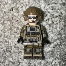 Brickmania Green Beret 