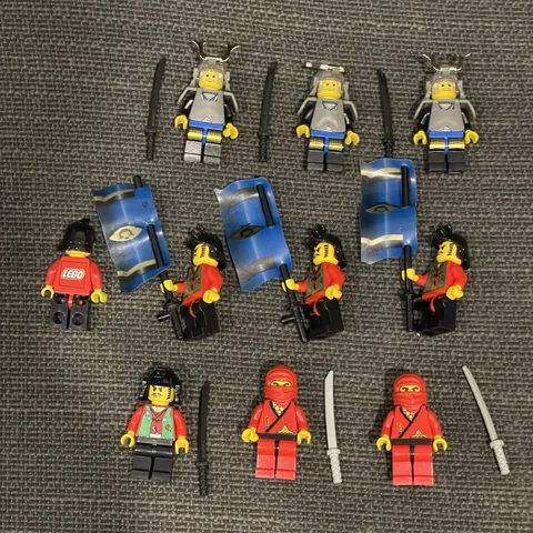 LEGO Vintage Ninja Castle Minifigures Lot Shogun Samurai Robber Banner 1990s