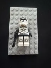 Lego Clone Trooper Minifigure 104th Wolfpack Star Wars 75045 sw0537