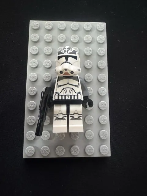 Lego Clone Trooper Minifigure 104th Wolfpack Star Wars 75045 sw0537