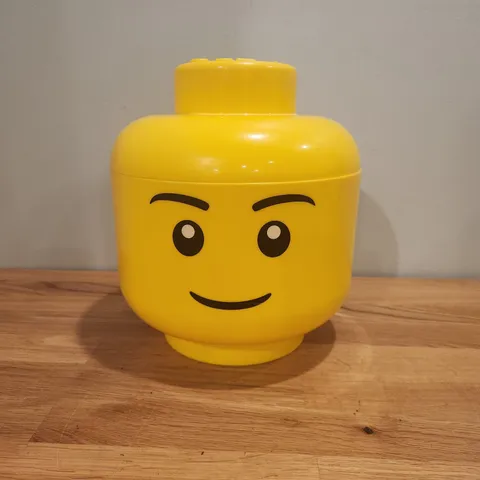 2012 LEGO Minifigure Head Large 11” Storage Case Yellow Container Stackable