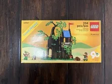 LEGO Icons: Forest Hideout (40567)