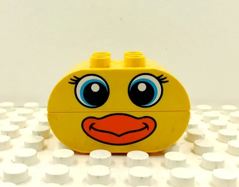 Lego Duplo Printed Brick 2x4 Girl Bird Eyes & Beak (2pc.) yellow/orange