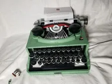 LEGO Ideas Typewriter 21327 w Letter  Vintage Style Retired Set No Box/Manual