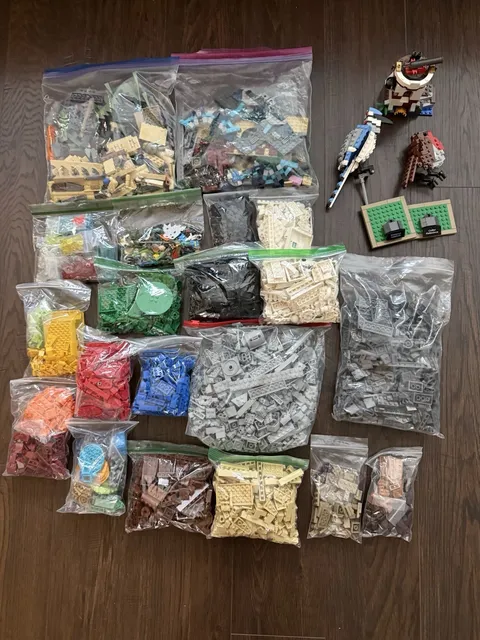 LEGO Color Sorted Bulk 10-Pound Assorted Bricks. Harry Potter, Marvel, Star Wars