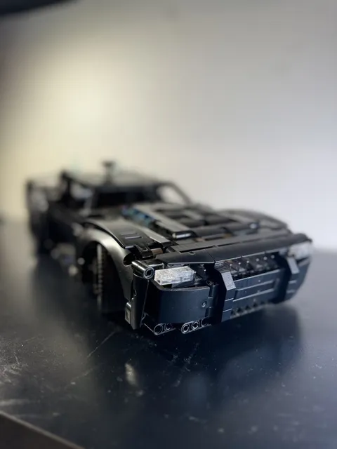 LEGO: TECHNIC Batman BATMOBILE COMPLETE 42127 Assembled