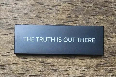 LEGO Black Tile 2 x 6, White 'THE TRUTH IS OUT THERE' Pattern. QTY 1. 69729pb272