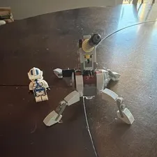 LEGO Star Wars Clone Trooper Minifigure with canon fully complete