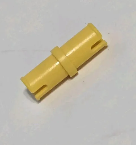 LEGO Parts - Yellow Technic, Pin without Friction Ridges - No 3673
