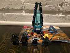 LEGO Marvel Super Heroes Minifigure Lot for 76101 w/ Accessories & Instructions