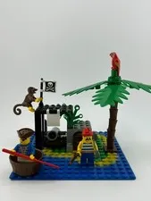 LEGO Shipwreck Island 6260 Complete Set with Instruction Manual (1989)