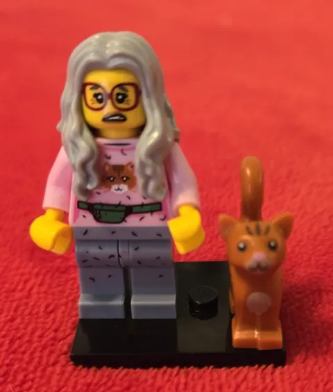 Lego Mrs. Scratchen-Post Minifigure Lego Movie Series 1 - 71004 Complete w/Cat