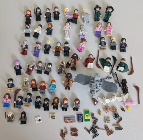 LEGO Harry Potter Minifigure Lot 50+ Buckbeak Hagrid Dumbledore Quidditch