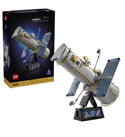 LEGO Icons Hubble Space Telescope 11382 Building Set 1252 PCs New In Box!