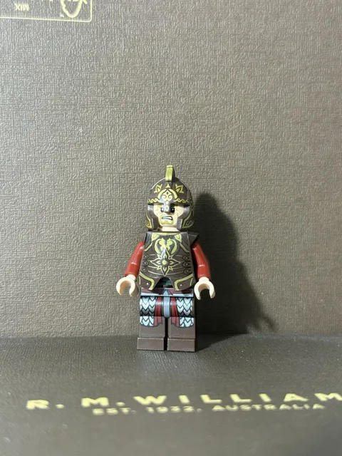 Lego Lord of the Rings King Theoden Minifigure 9474 lor021