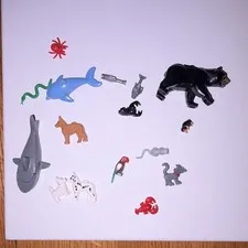 LEGO Bulk Lot Animal & Creature Figures Bear Shark Dolphin Parrot Mouse (12pc)