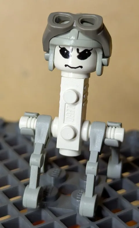 Lego vintage minifigure Gasgano sw0043 used excellent condition.