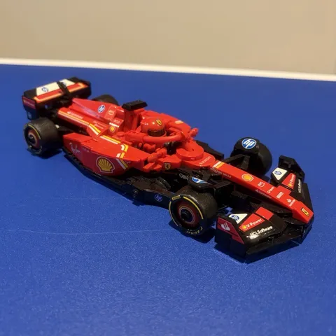 LEGO Speed Champions Ferrari SF-24 F1 Car 77242 w/ Ferrari Driver, 275pcs