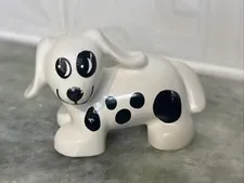 LEGO DUPLO DALMATIAN PUPPY DOG MINI FIGURE PET FIRE STATION BLACK & WHITE 1970s