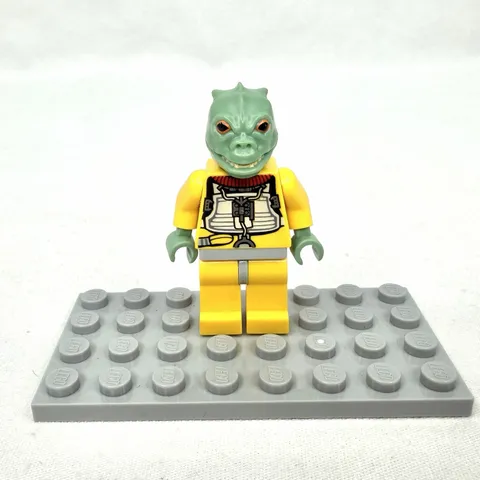 Lego Star Wars Bossk the Bounty Hunter Minifigure Sand Green sw0280 8097