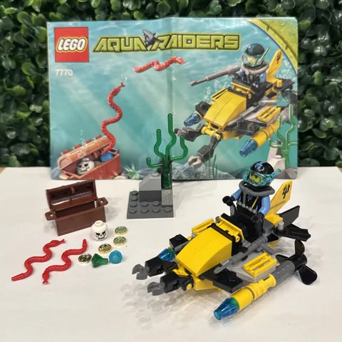 LEGO Aqua Raiders: Deep Sea Treasure Hunter (7770) Complete with Minifigs READ!