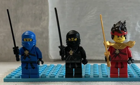 LEGO Ninjago Minifigures Kai, Cole, Jay