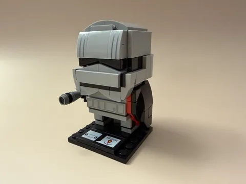 LEGO Star Wars BrickHeadz Captain Phasma 41486 (COMPLETE)