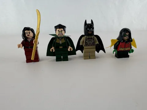 LEGO DC SuperHeroes Minifigure Lot (4) Batman & Robin Ra’s & Talia Al Ghul 76056