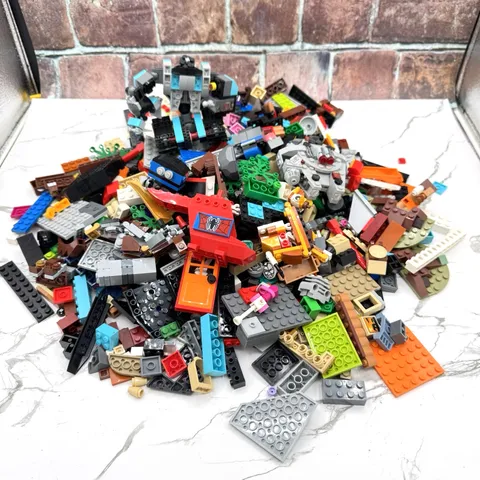 LEGO 3 lbs Random Building Pieces Bricks Bulk Lot Star Wars Mixels Treehouse Etc