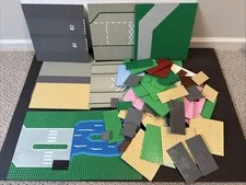 LEGO 85 pcs BASE PLATES 4x4 4x8 6x6 6x12 16x16 (Mixed Bulk Lot Baseplates)