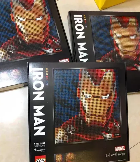 LEGO 31199 Mosaic Maker Art  MARVEL STUDIOS IRON MAN Set  no  box