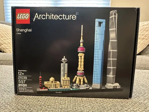 LEGO Architecture Shanghai 21039 NEW Sealed Retired