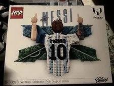 LEGO® Editions: Lionel Messi Celebration (43018)  The GOAT Moment RARE SEALED FS