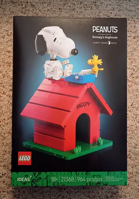 Lego 21368 IDEAS Peanuts: Snoopy's Doghouse 964 pcs (Sealed)