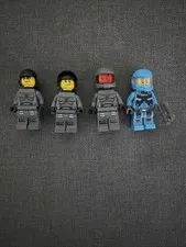 LEGO Space Police Minifigures With Helmets, Backpacks, and More - Lot of 4