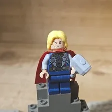 LEGO Plastic Thor Minifigure Figure w/ Gray Hammer Accessory & Red Cape