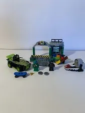 LEGO Juniors: Turtle Lair (10669)