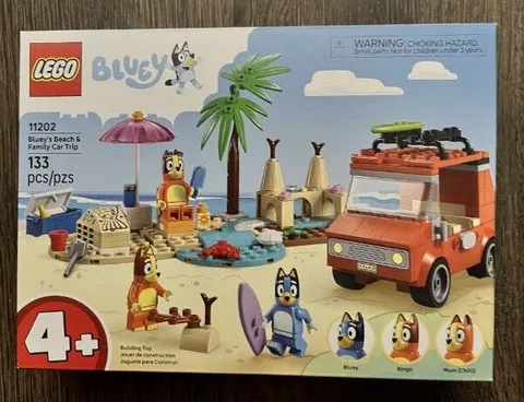 LEGO BLUEY 11202 BLUEY'S BEACH & FAMILY CAR TRIP 133 PIECES
