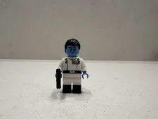 Lego Star Wars - Grand Admiral Thrawn Medium Blue Skin 75385 - New