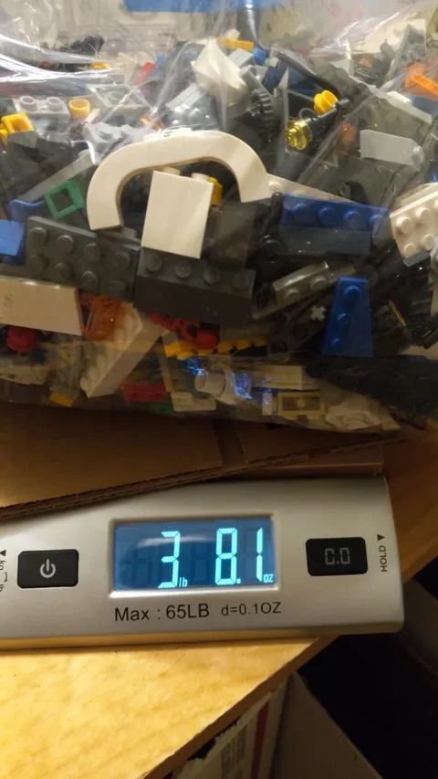 Legos 3.8 lb Bulk Lot of Assorted Loose LEGO Random Mix
