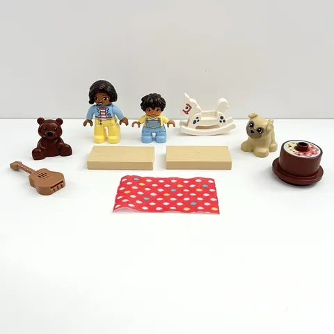 3 Lego Duplo Playhouse 10929 Replacement Minifigures Bear Dog Rocking Horse Cake